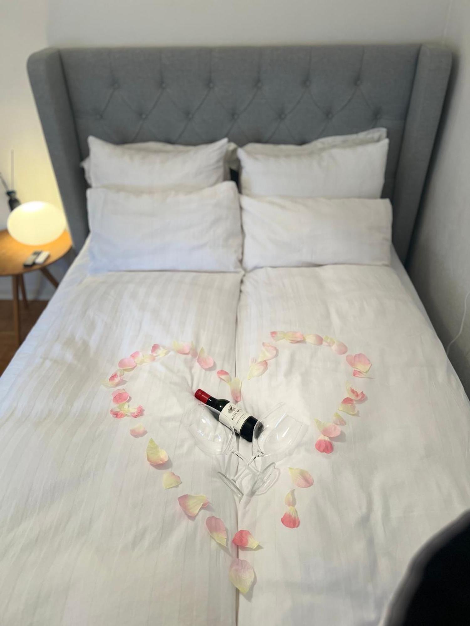 Unik Bnb Midt I Byen Хернинг Экстерьер фото